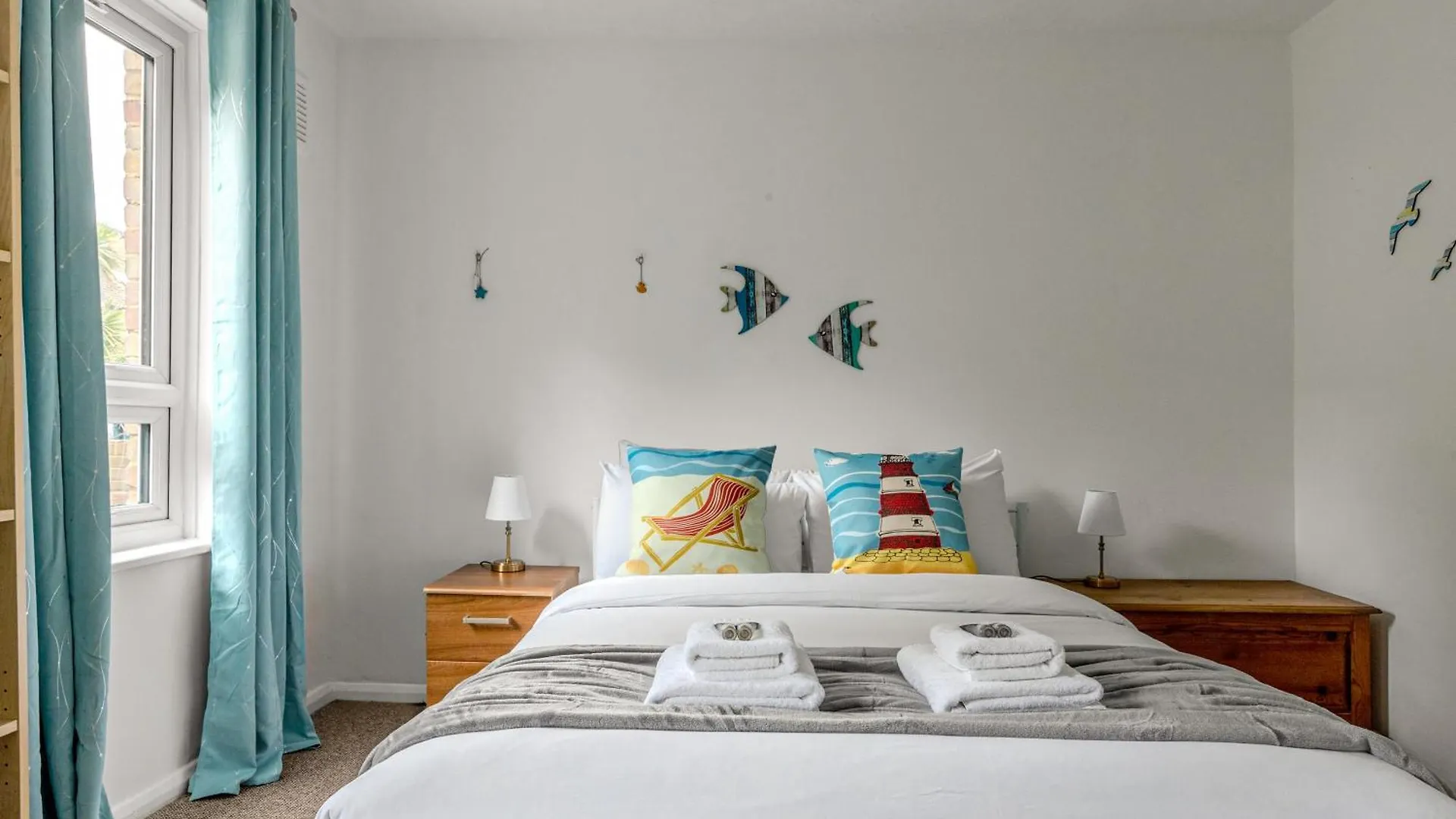 Holiday home 5BR Greenwich Home with Patio, 2mins to Station London United Kingdom